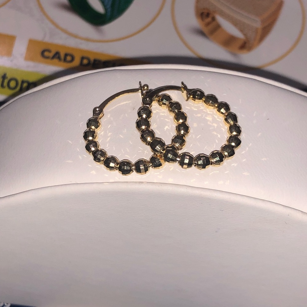 10k Real Solid Gold Hoop Earrings Chunky Hoop Earrings Diamond Cut Hoop Earrings - Picture 4 of 8